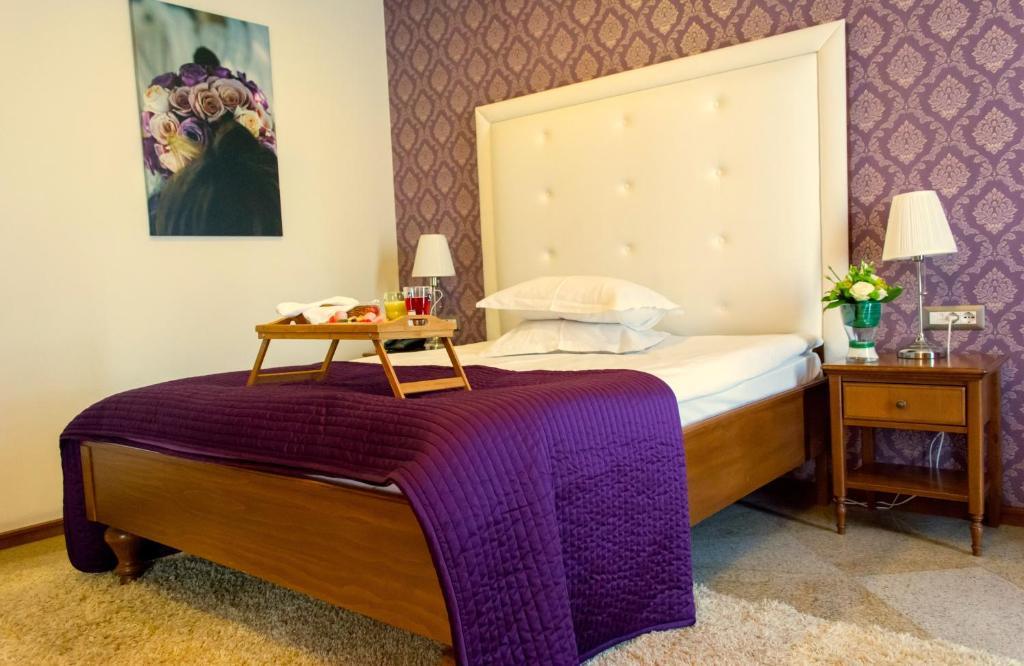 Hotel Dbh Bukarest Zimmer foto