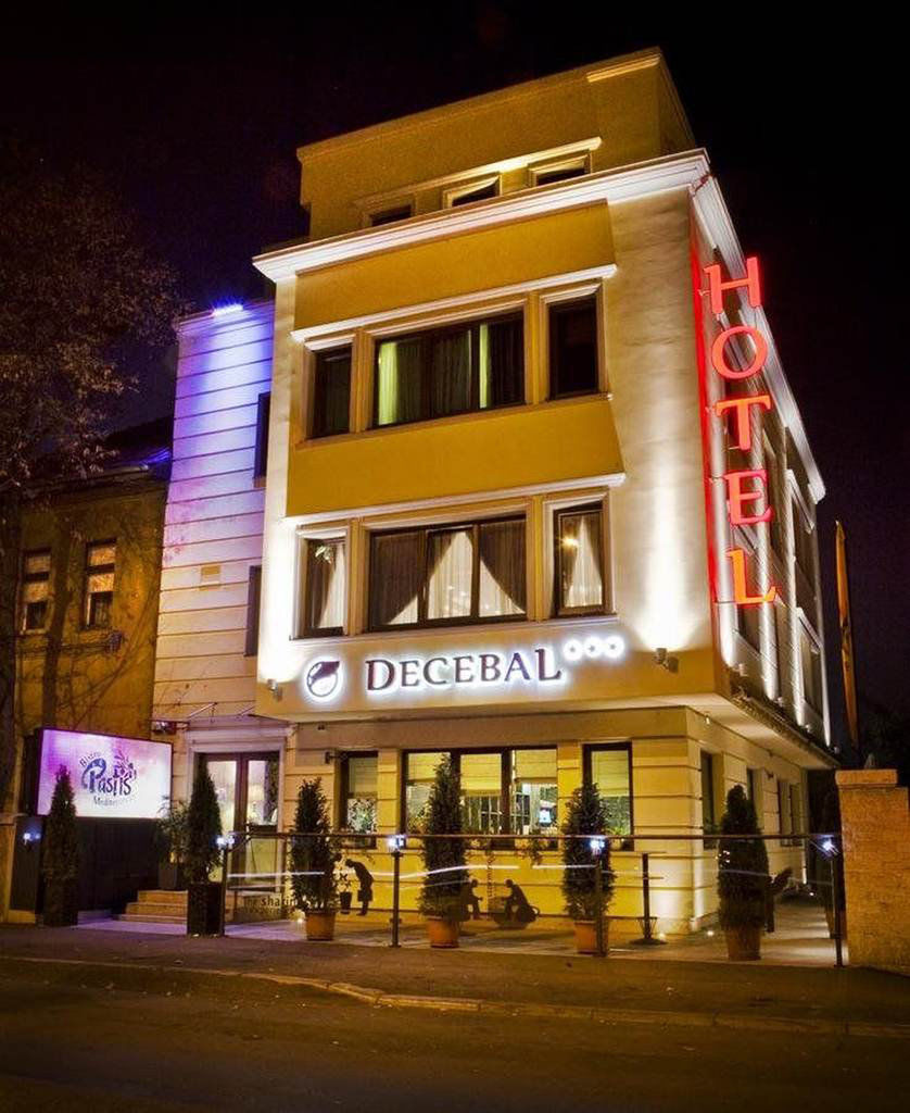 Hotel Dbh Bukarest Exterior foto